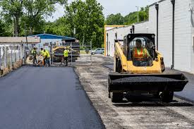 Best Asphalt Driveway Installation  in Desoto, TX